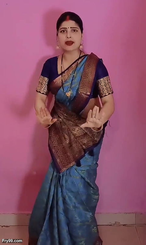 Cute School Girl First time – POV 22+ Indian Teen