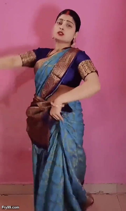 Cute School Girl First time – POV 22+ Indian Teen