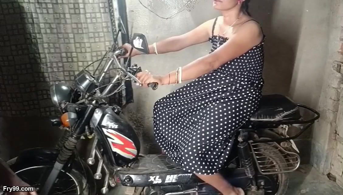 bike ?️Who is going to fuck the debar nomita boudi