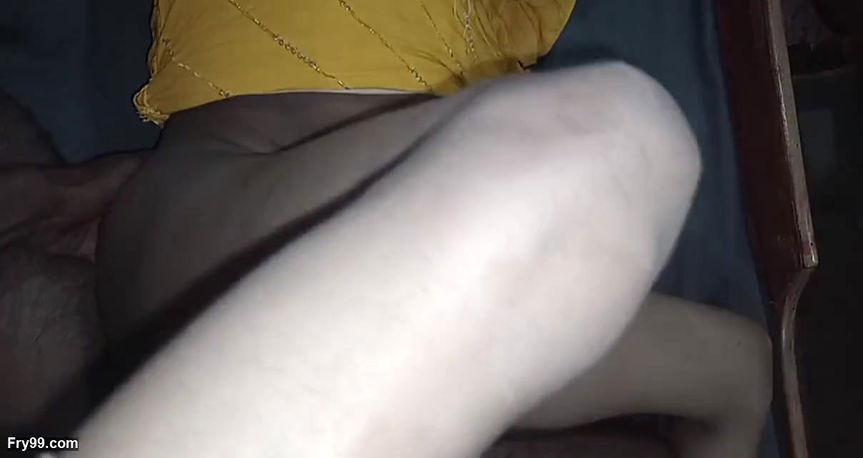 Desi virgin girl hardcore fuck with her step father full movie sex