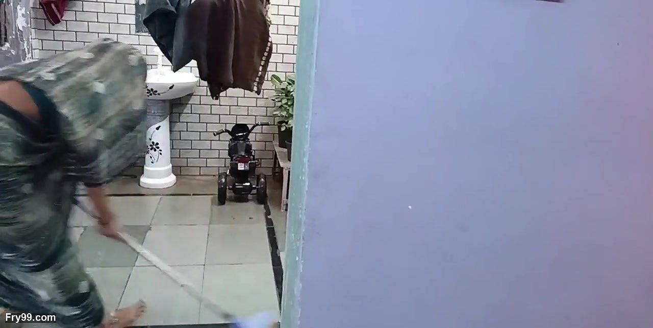 Tight Pussy Desi Bhabhi in Saree Fucked Hard by Devar in Naughty Desi By-Snapchat143