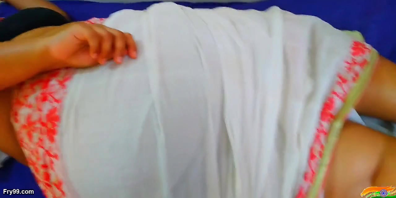 Tamil Hot Stepmom Fucked By Stepson When She was Rest on bed