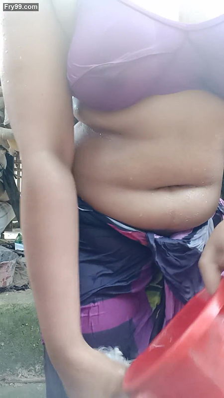 Sexy erotic alone Bangladeshi village girl is bathing in the bathroom