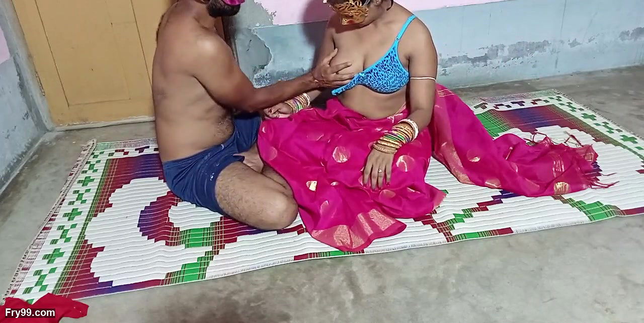 Pados Ki Nav Naveli Bhbahi Ko Patakar Ulta kar Chudayi Kiya
