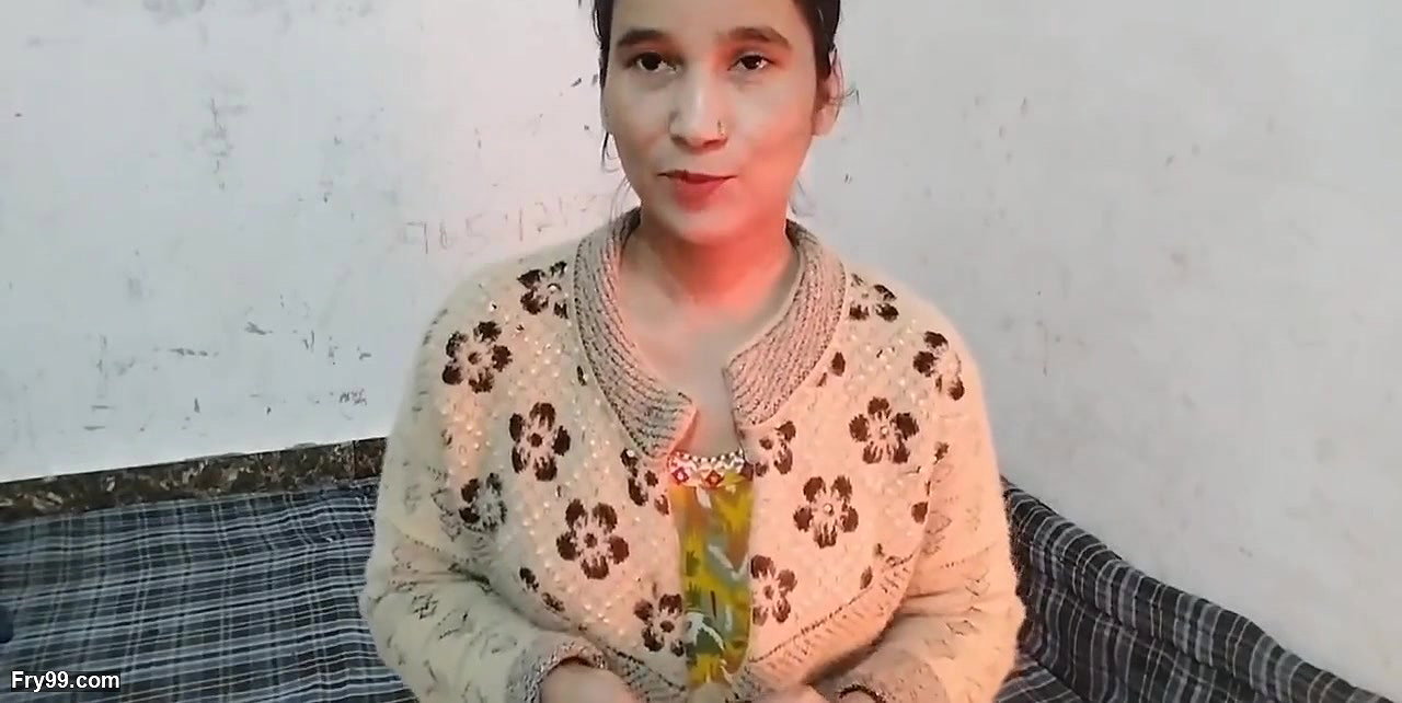 Muslim Collage girl ka bathroom MMS video