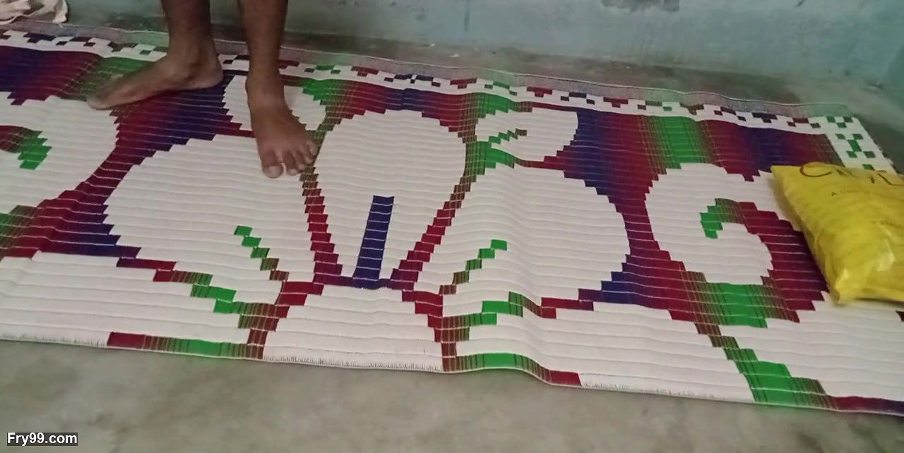 Maid Ki Jawan Ladki Lund Chusaya Or Uske Bobe Dabaye