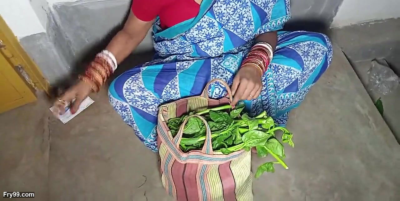 Indian Vegetables Selling Girl Has Hard Public Sex With Uncle