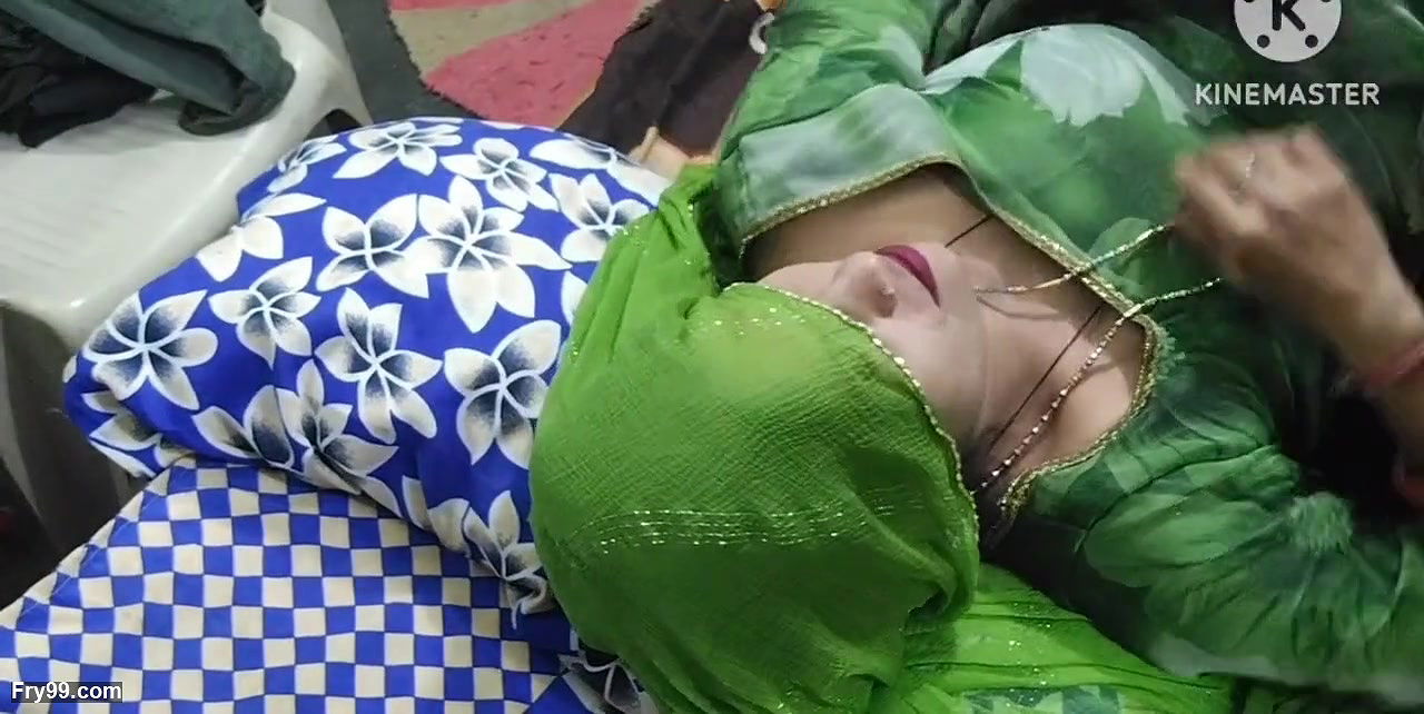 Indian hot girl and very cute beautiful girl gand chudai