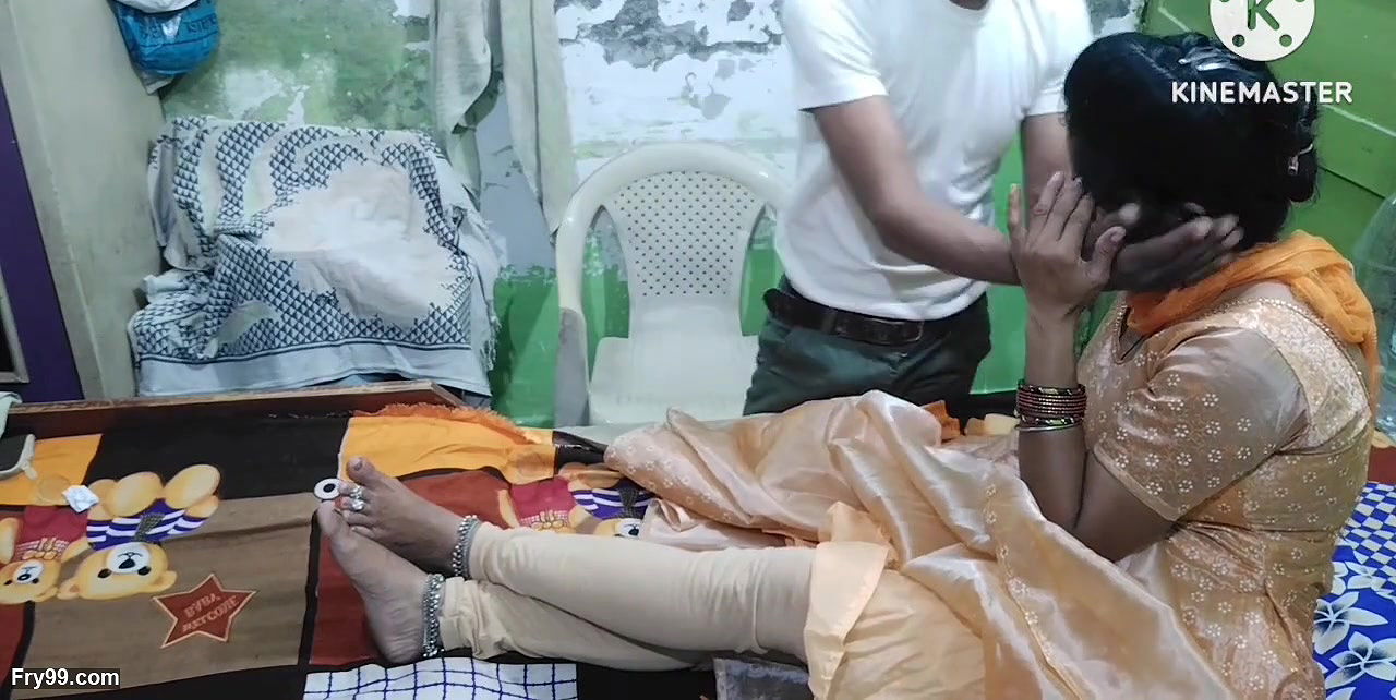 housewife and sexy husband and beautiful sexy chudai