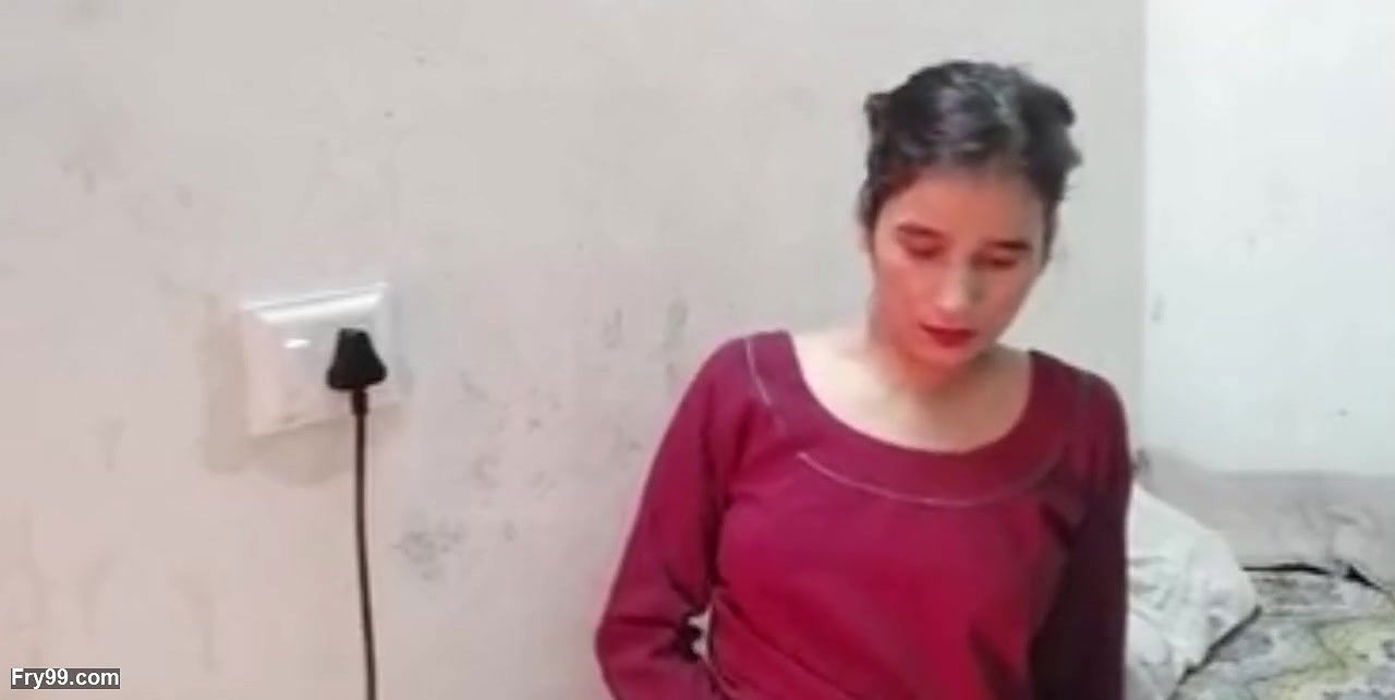 Gaao ki larki ko hotel me le jakar chod diya