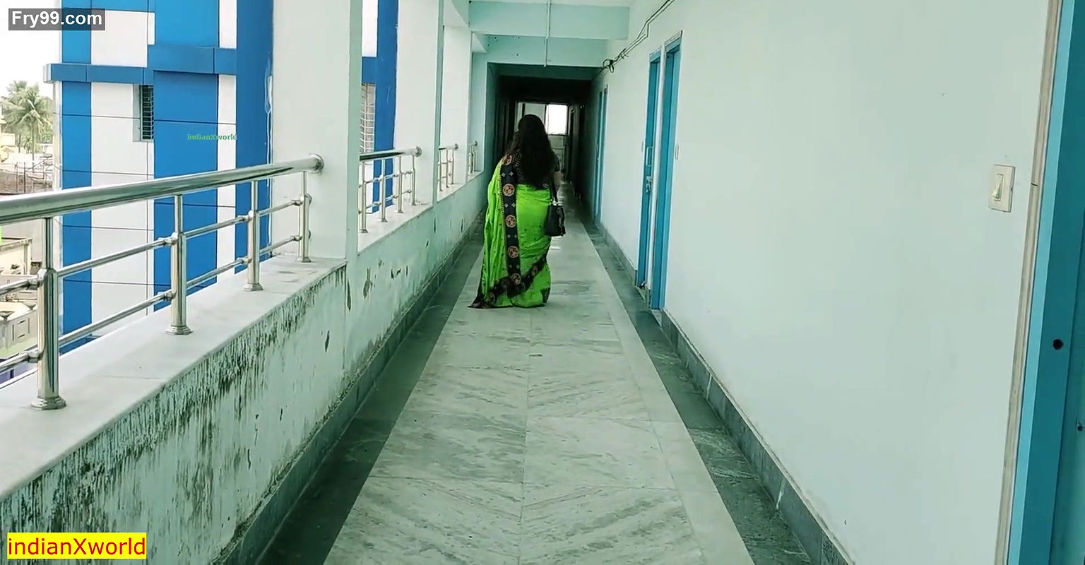 Indian hot beautiful Bhabhi one night stand sex! Amazing XXX Hindi sex 18 min