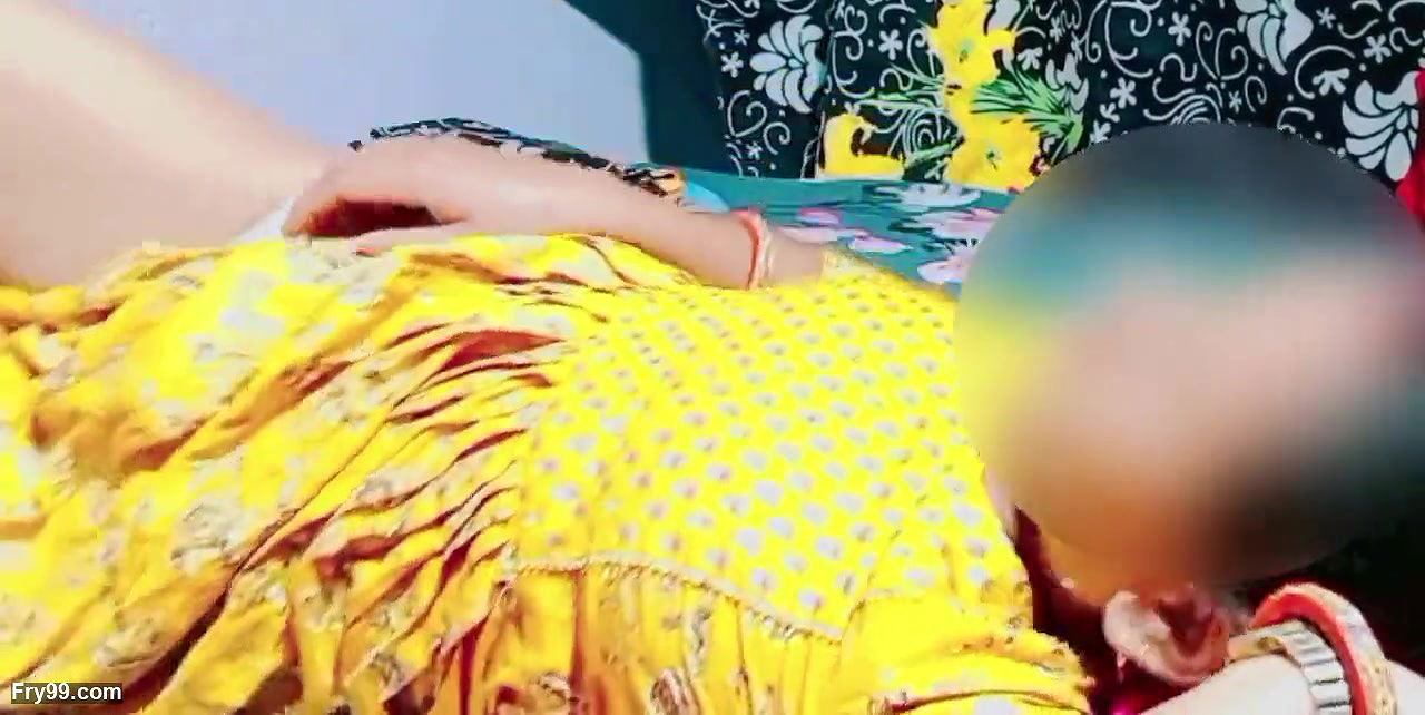 Devar bhabhi Home made Horny bhabhi seduced decmver
