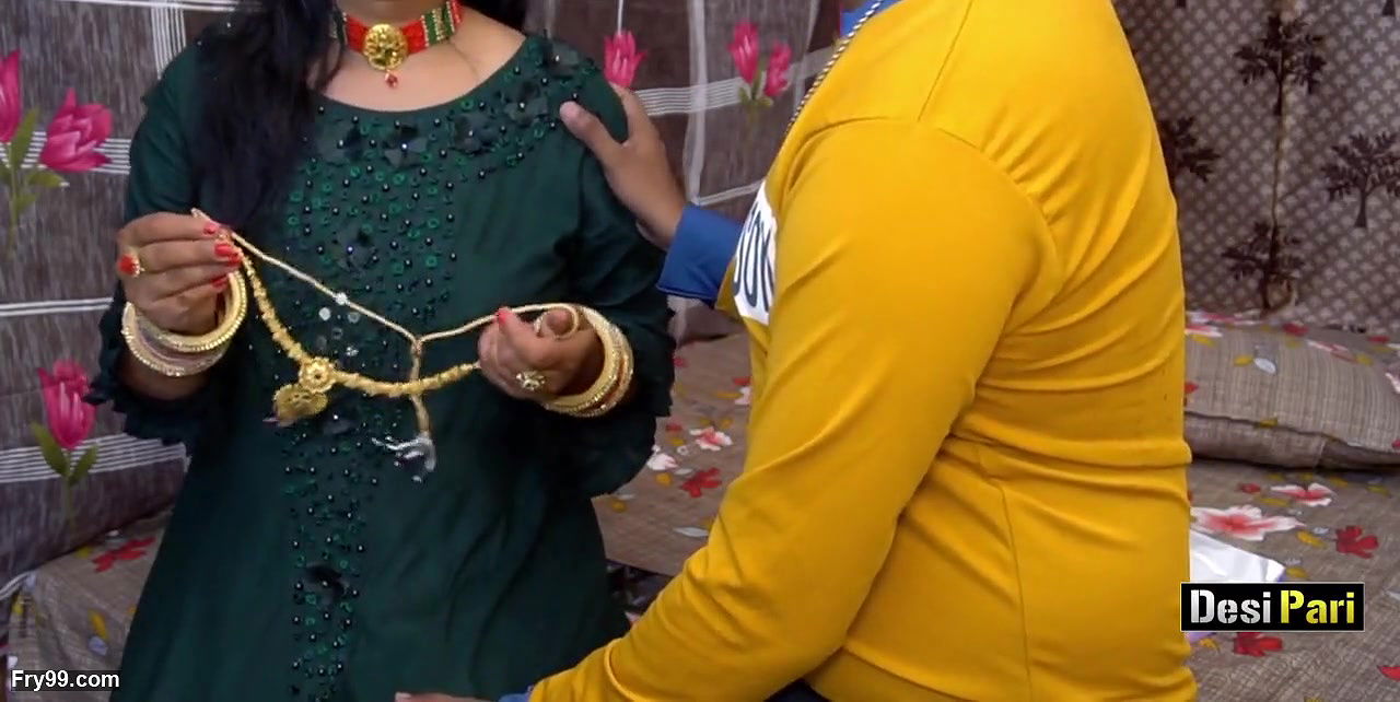 Desi Pari Bhabhi Fucked By Devar On Birthday With Hindi Talk