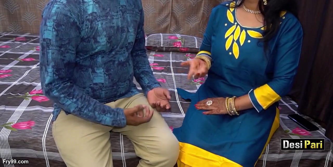 Desi Pari Aunty Fucked With Clear Hindi Audio