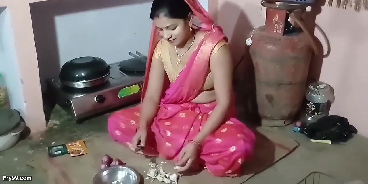 Delhi girl full fun in Her house with her boyfriend