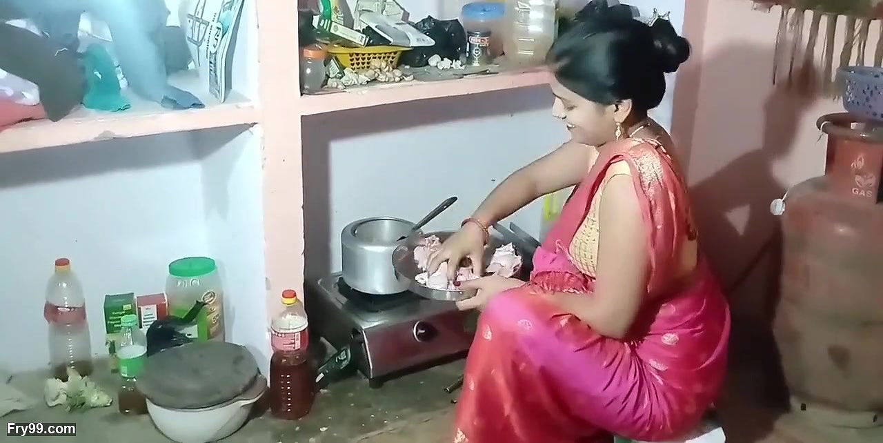 Delhi girl full fun in Her house with her boyfriend
