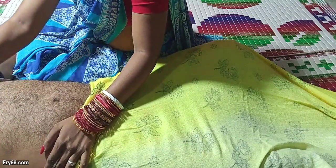 Bimar Pati Ke Hospital Kharch Ke Liye Uske Dost Se Chudaya