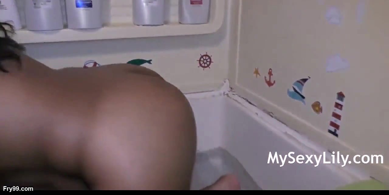 Big Boob Indian Babe Horny Lily Bathing