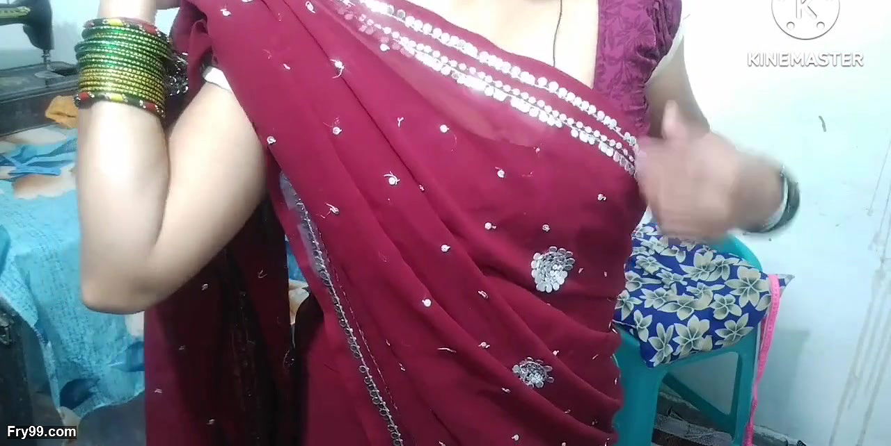 beautiful sexy housewife and husband very cute sex enjoy very sexy girls