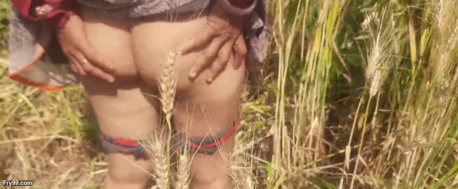 The step-sister-in-law showed her brother-in-law her fat ass in her wheat field with her brother-in-law in the open forest in the field