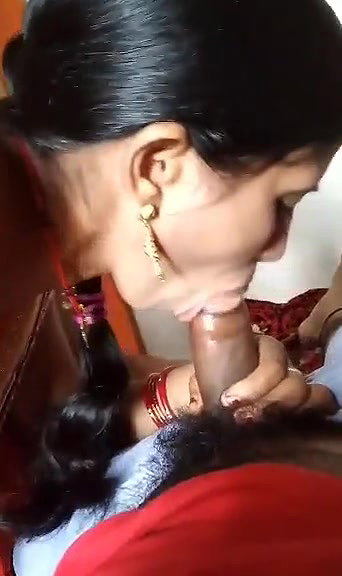 Cheater bhabhi quickly blowjob