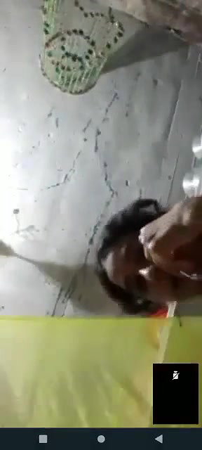 Beautiful Married Bhabi Showing Pussy