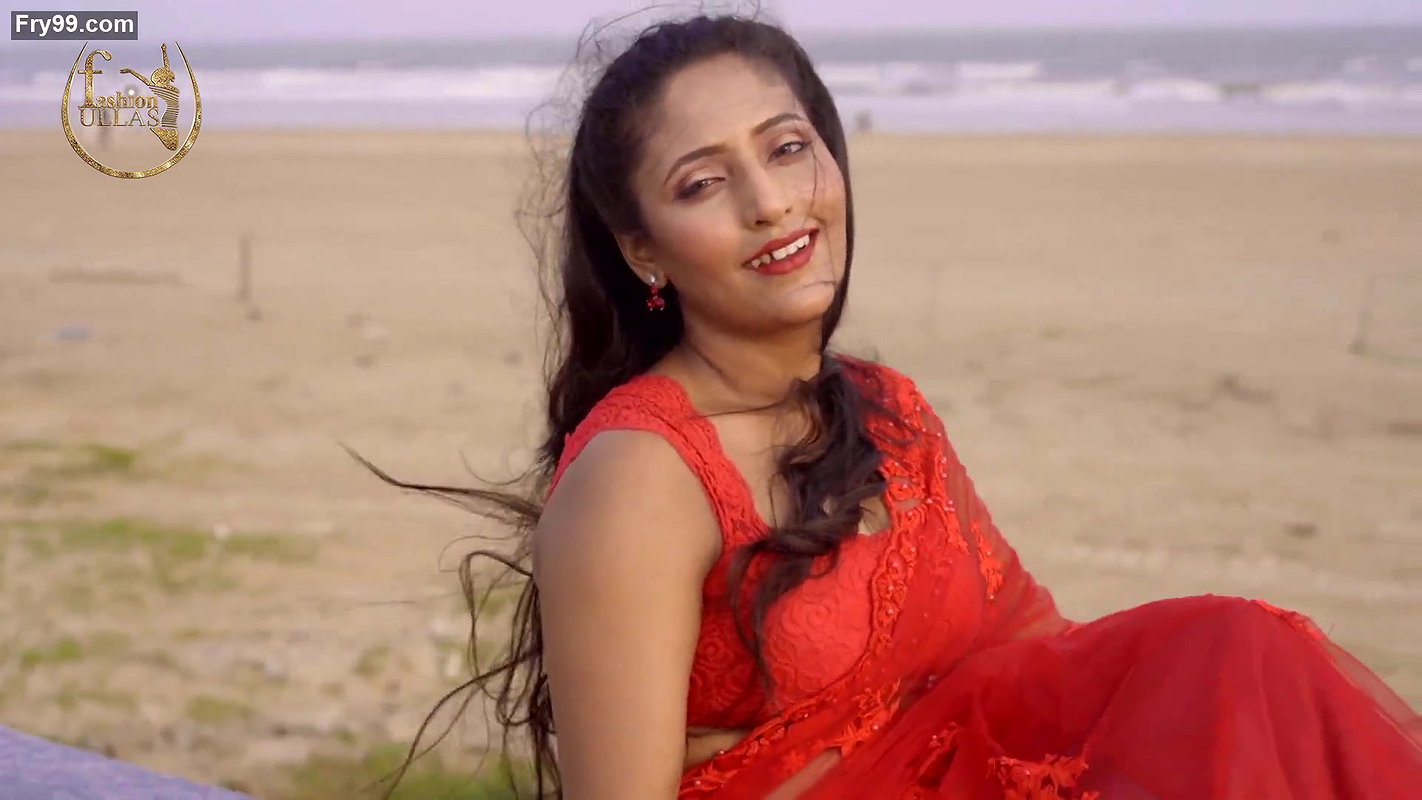Smita Sana in Red Chiffon Saree ~ Fashion Ullas