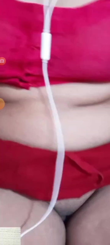 Sexy Married Bhabi Showing