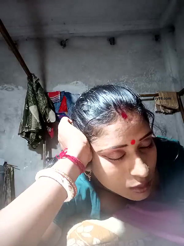 Youtuber Paromita vlog video collection -116