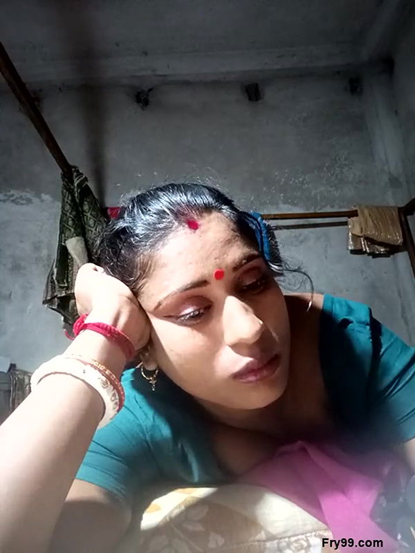 Youtuber Paromita vlog video collection -116