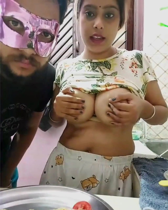 Happycouple95 – Dick Suck