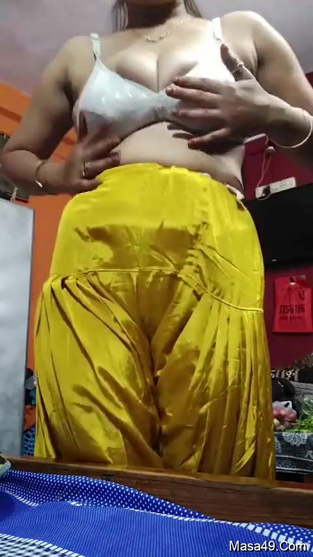 Youtuber zara vlog video collection -476