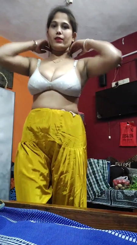 Youtuber zara vlog video collection -491