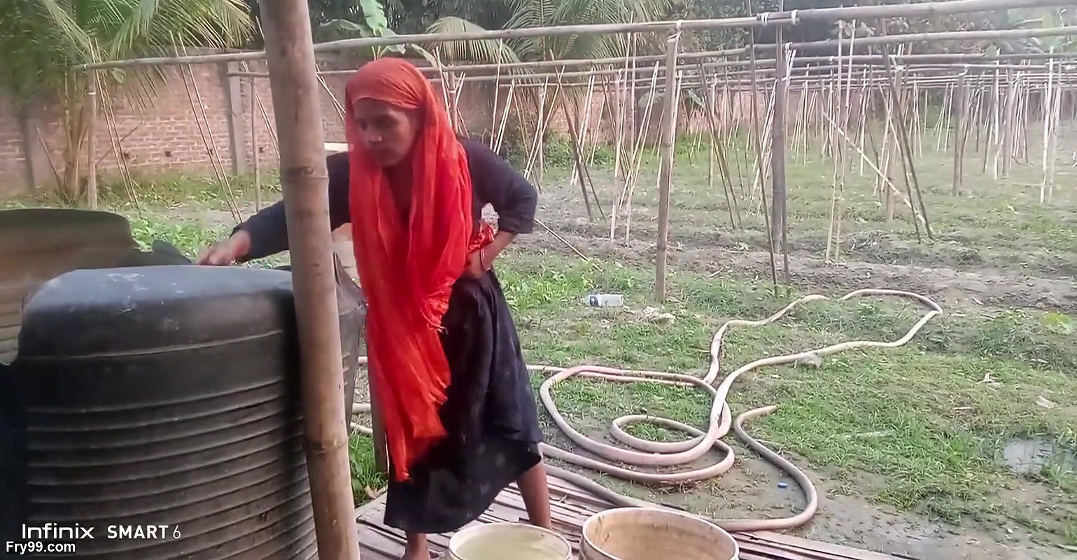 DESI VILLAGE HOT GIRL SEX IN 2025