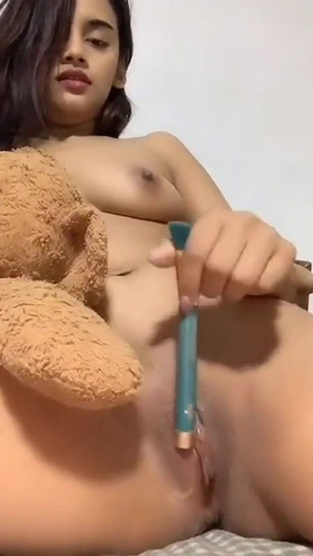 HOT DESI WIFE BOUNCING UP AND DOWN