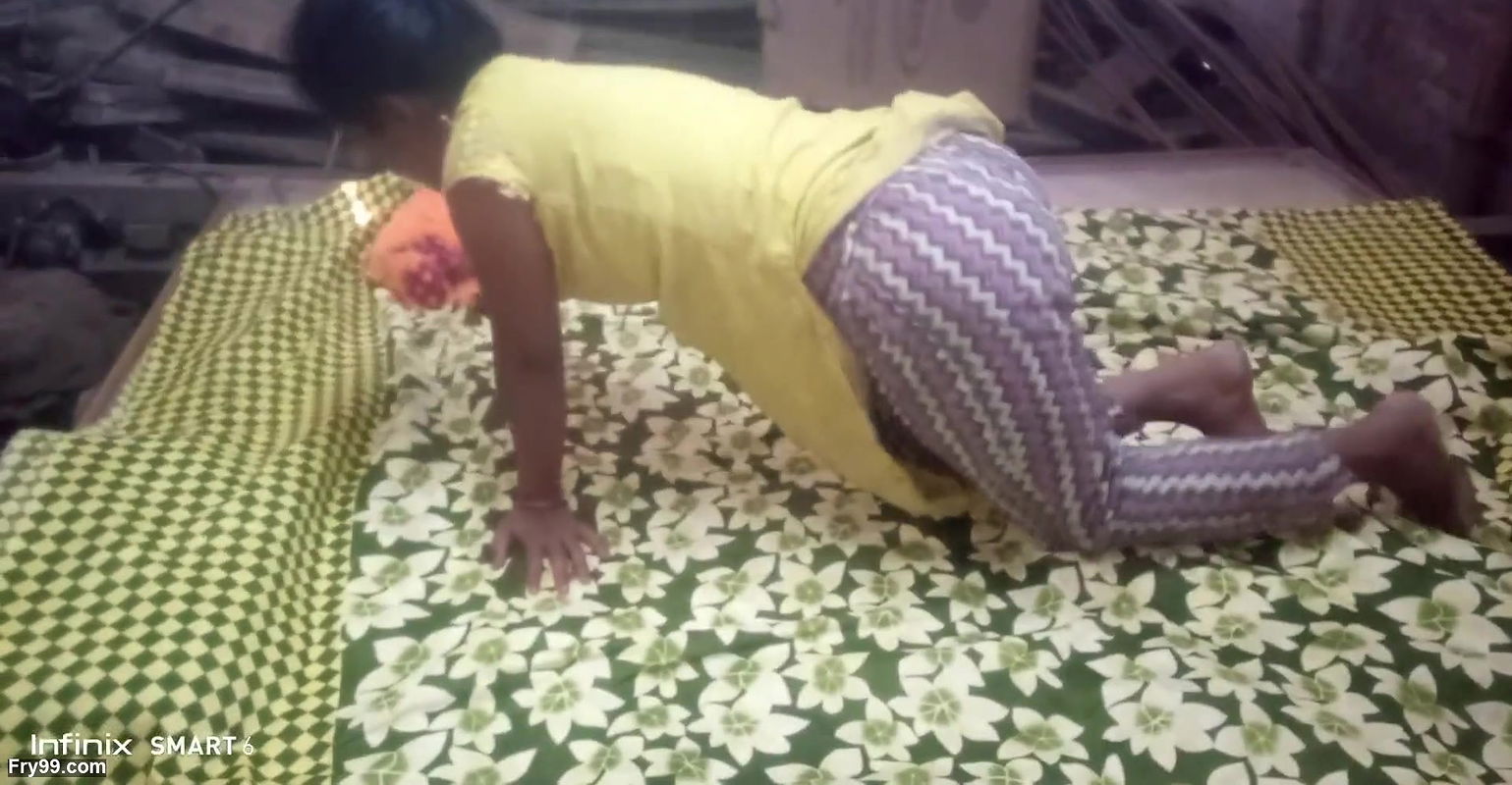 DESI HOT GIRL RUKIA SEX IN HOME