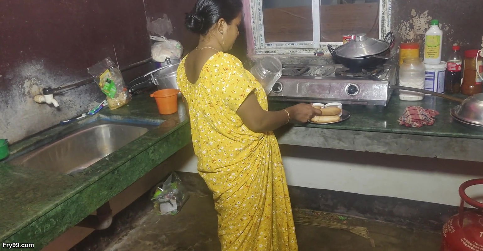 DELUWARA SEX IN KITCHEN 2025