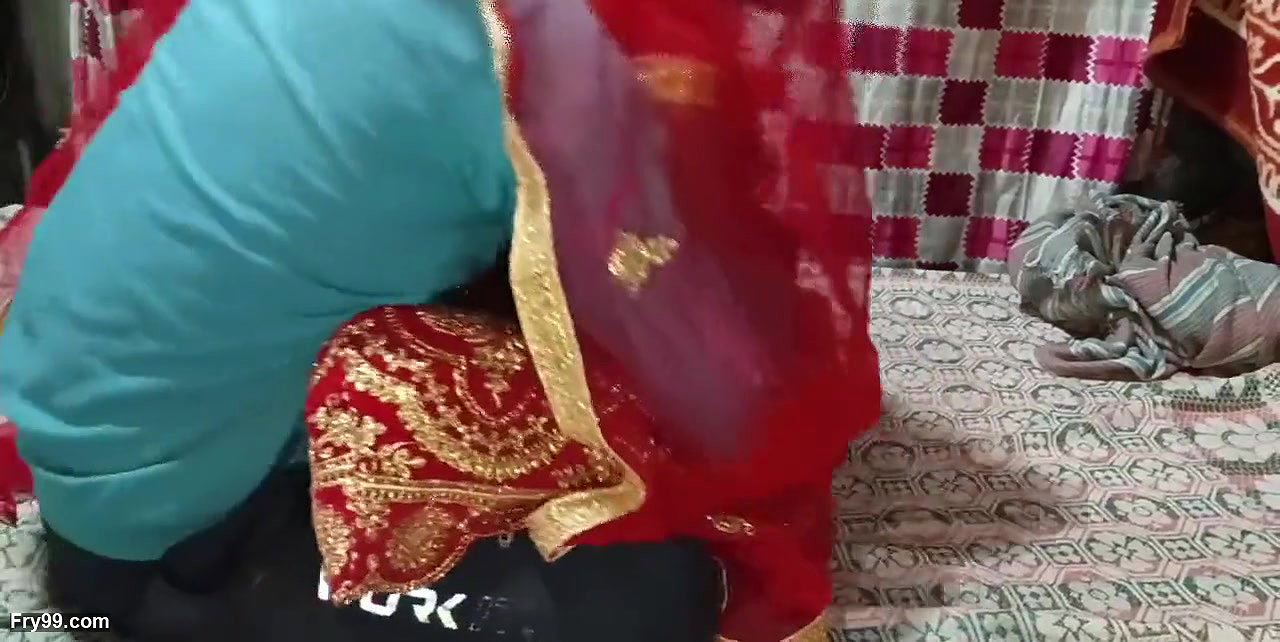 Indian First Night married couple hard fucking