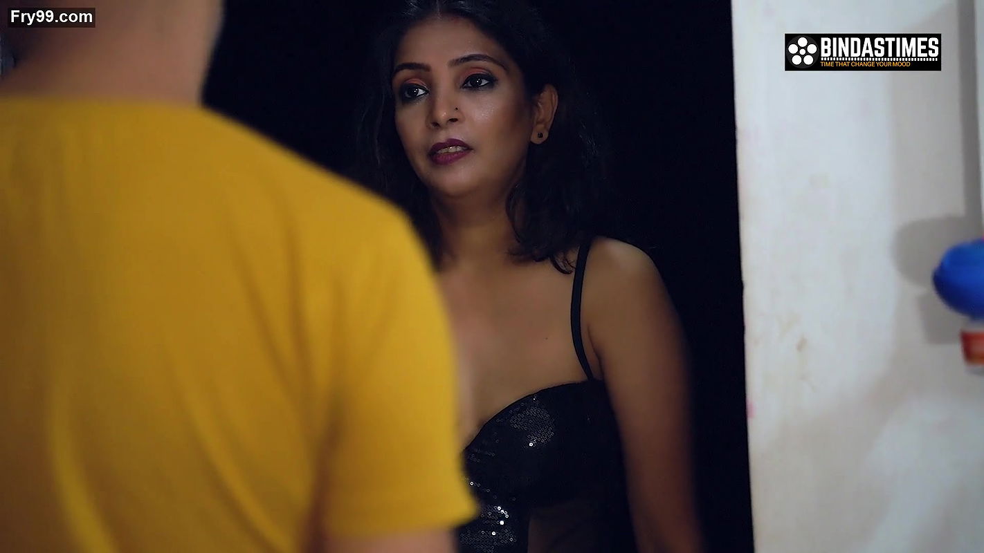 Hot Sexy Stranger Ghost Girl fucks with a Lonely Man at rainy