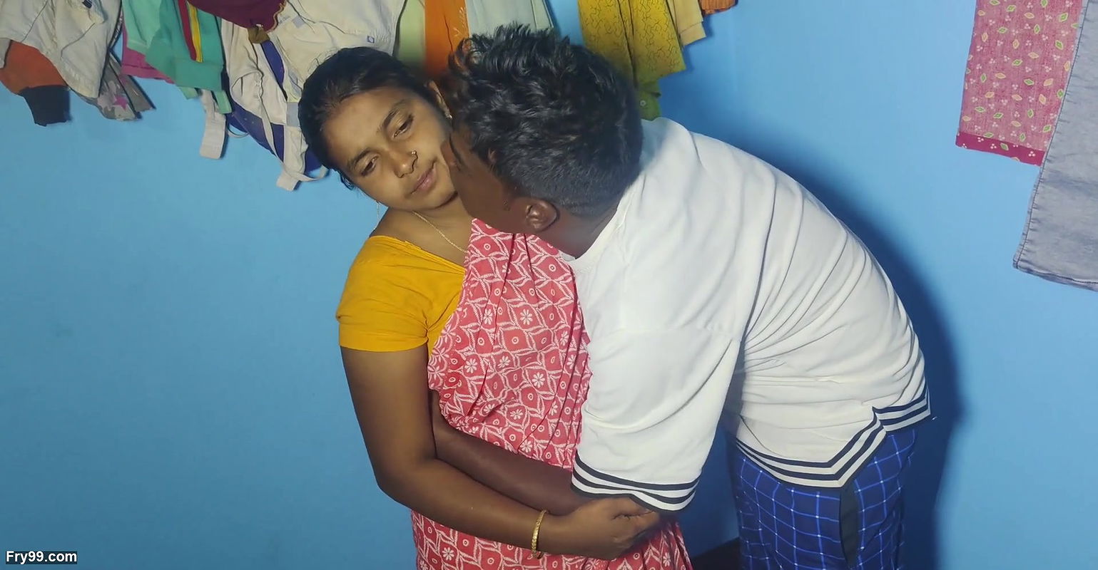 NEW MARRIED HUSBEND AND WIFE SEX VIDEO IN HOME