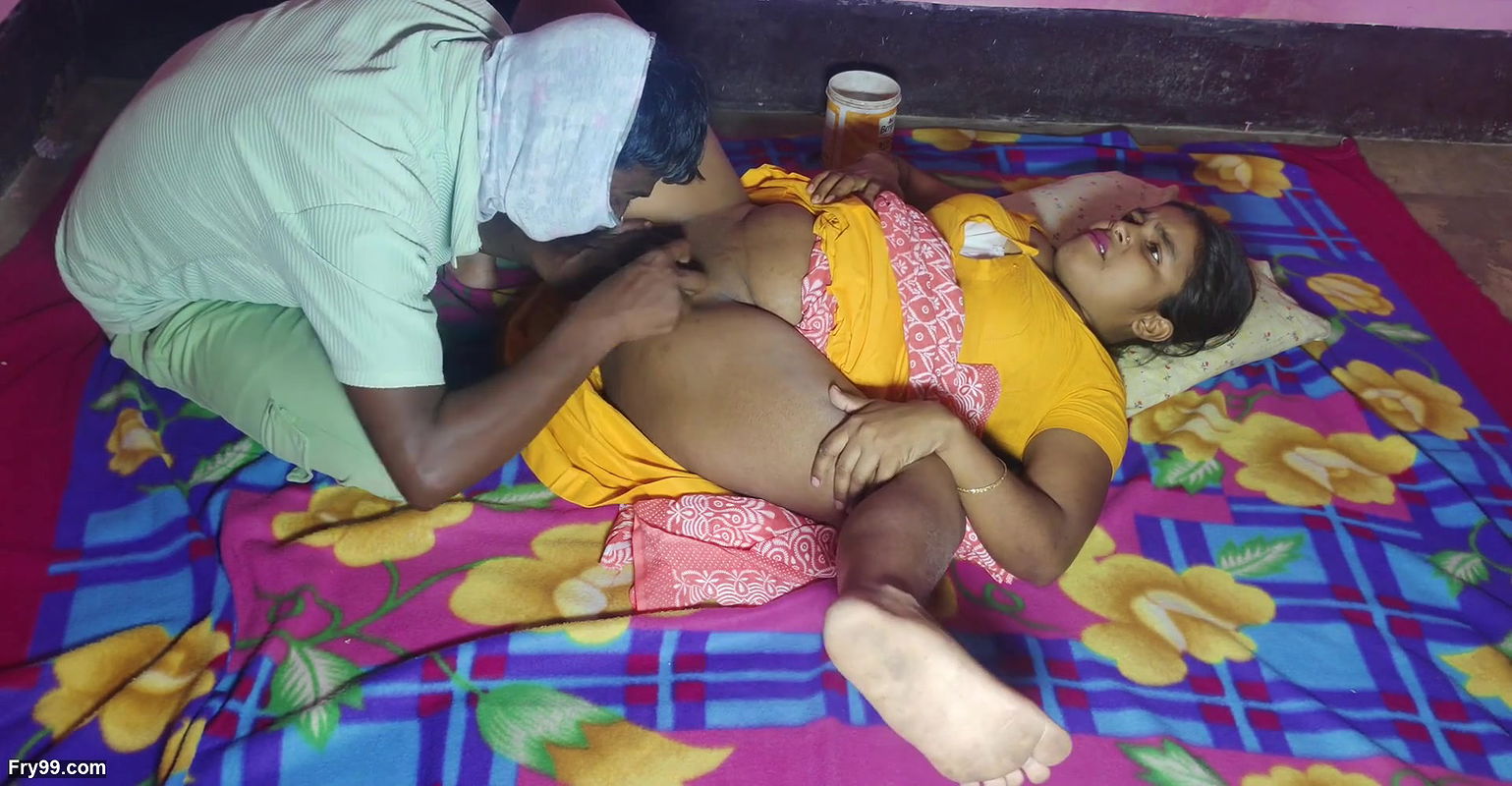 NEW HOT VILLAGE GIRL SEX IN HOME