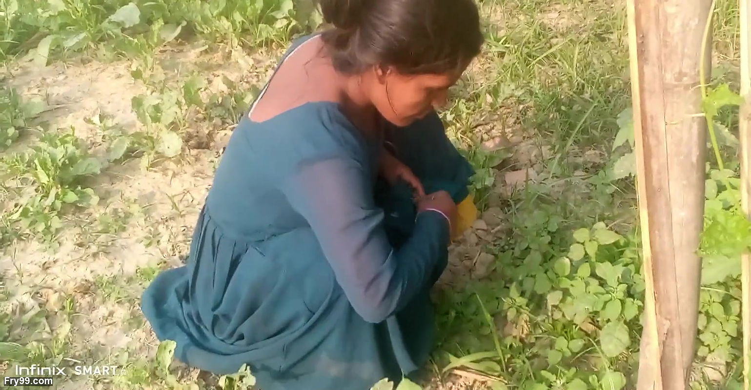 NATURAL VILLAGE OUTDOOR SEX VIDEO