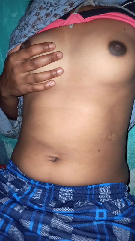 rani xxx hot video apne pyaas ko bujhane ke liye apna boobs dabana pda hot video