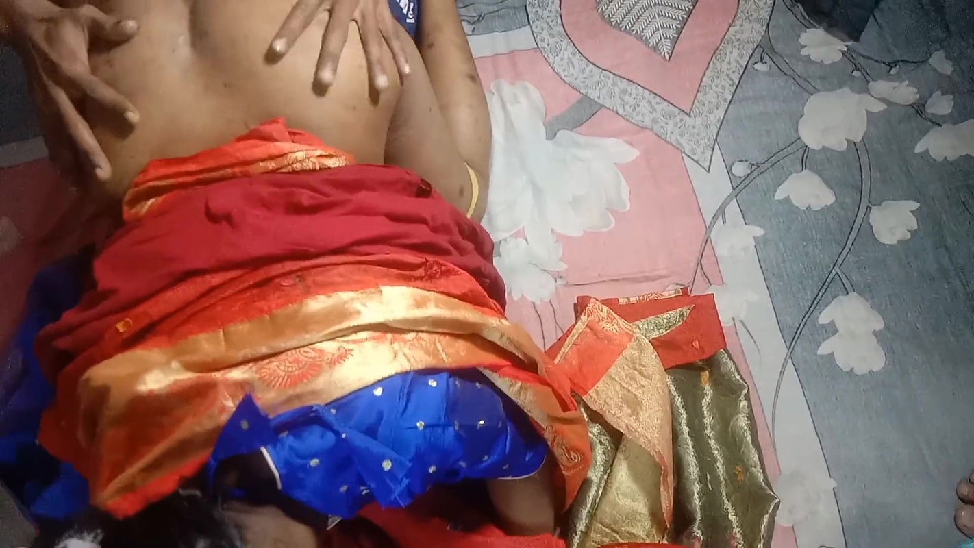 Beautiful village bhabhi fucked on Bangladeshi new outdoor