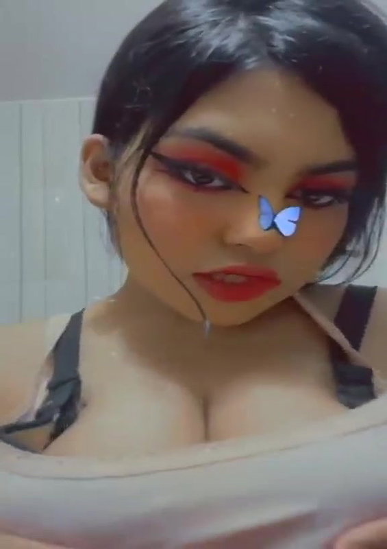 Sexy Horny Desi Girl