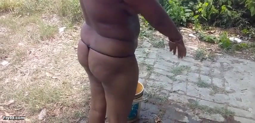 Padosan ki mast chudai outdoor