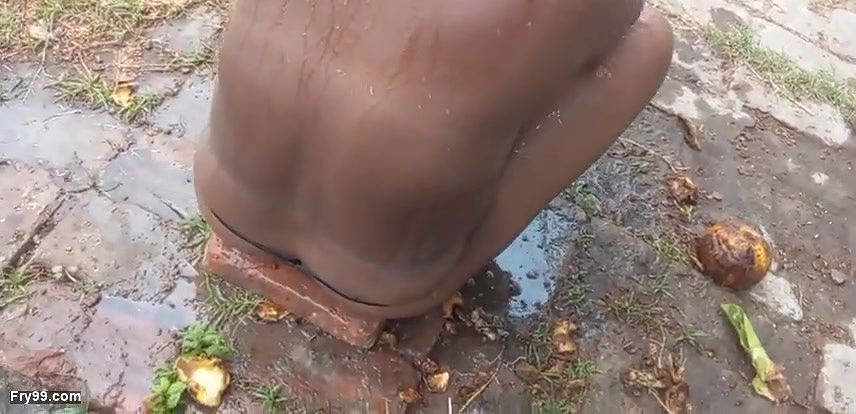 Padosan ki mast chudai outdoor