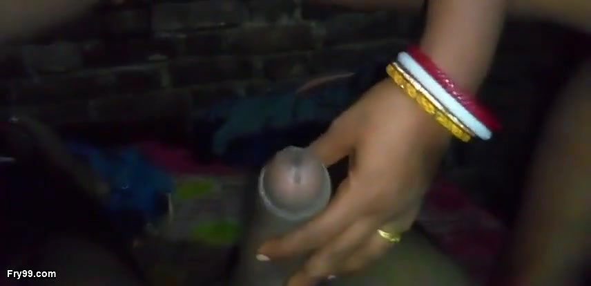 Mom mera lund chut me le lo