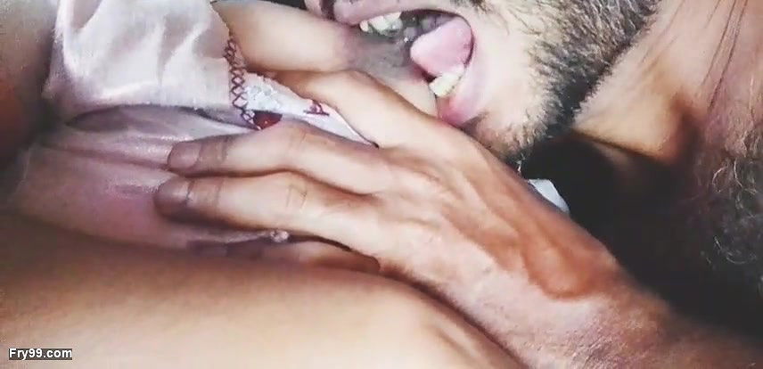 Malayalee Achayatti Tinu gets sucked by her Achayan