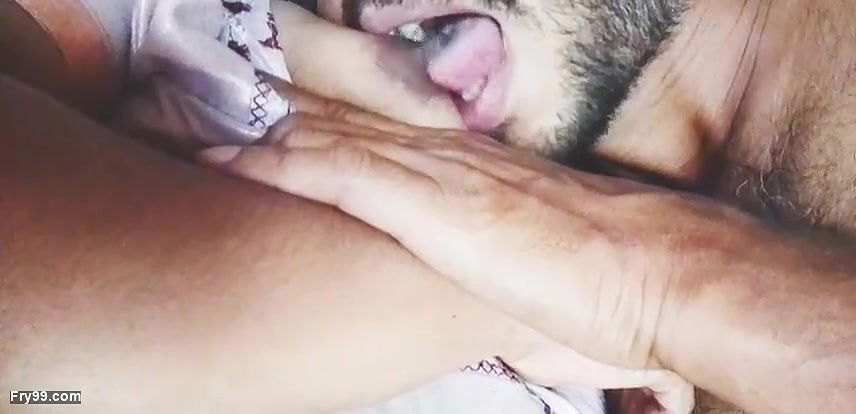 Malayalee Achayatti Tinu gets sucked by her Achayan